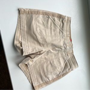 Spanx twill shorts- khaki- 4 inch- medium